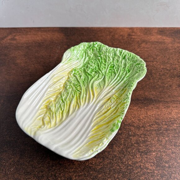 Set of 4 Cabbage Leaf Majolica Plates - Picture 8 of 9